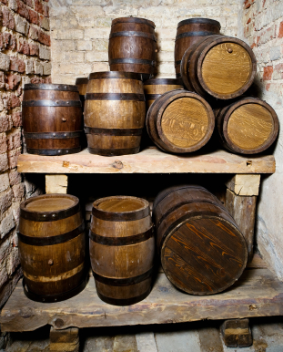 How An Oak Barrel Can Be Used To Enhance And Refine Different Types Of Liquor